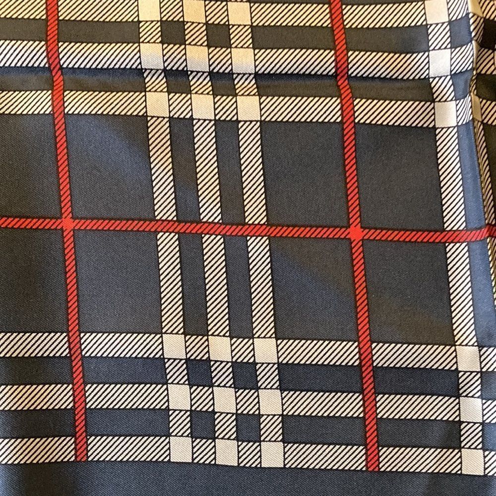 Authentic Burberry Vintage Silk Scarf in Blue/Red/White Plaid - Old Money - Picture 5 of 9